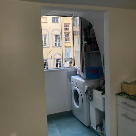Scia Madda Apartament Genua